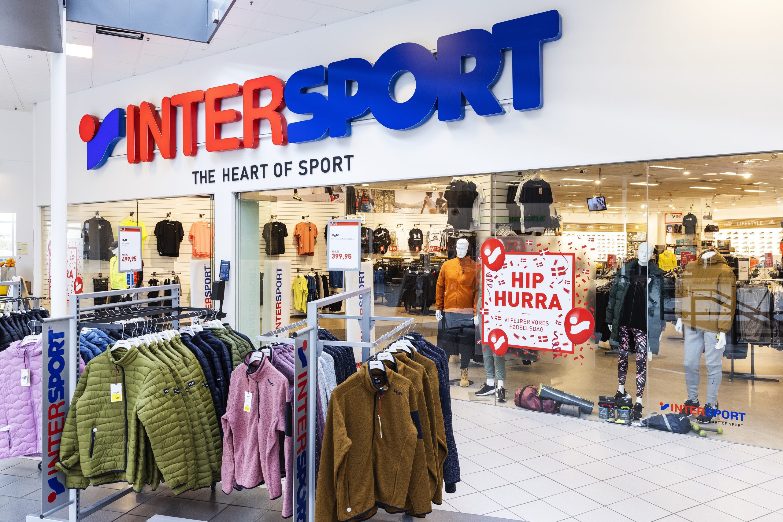 Intersport Sportstøj, og | City Vest